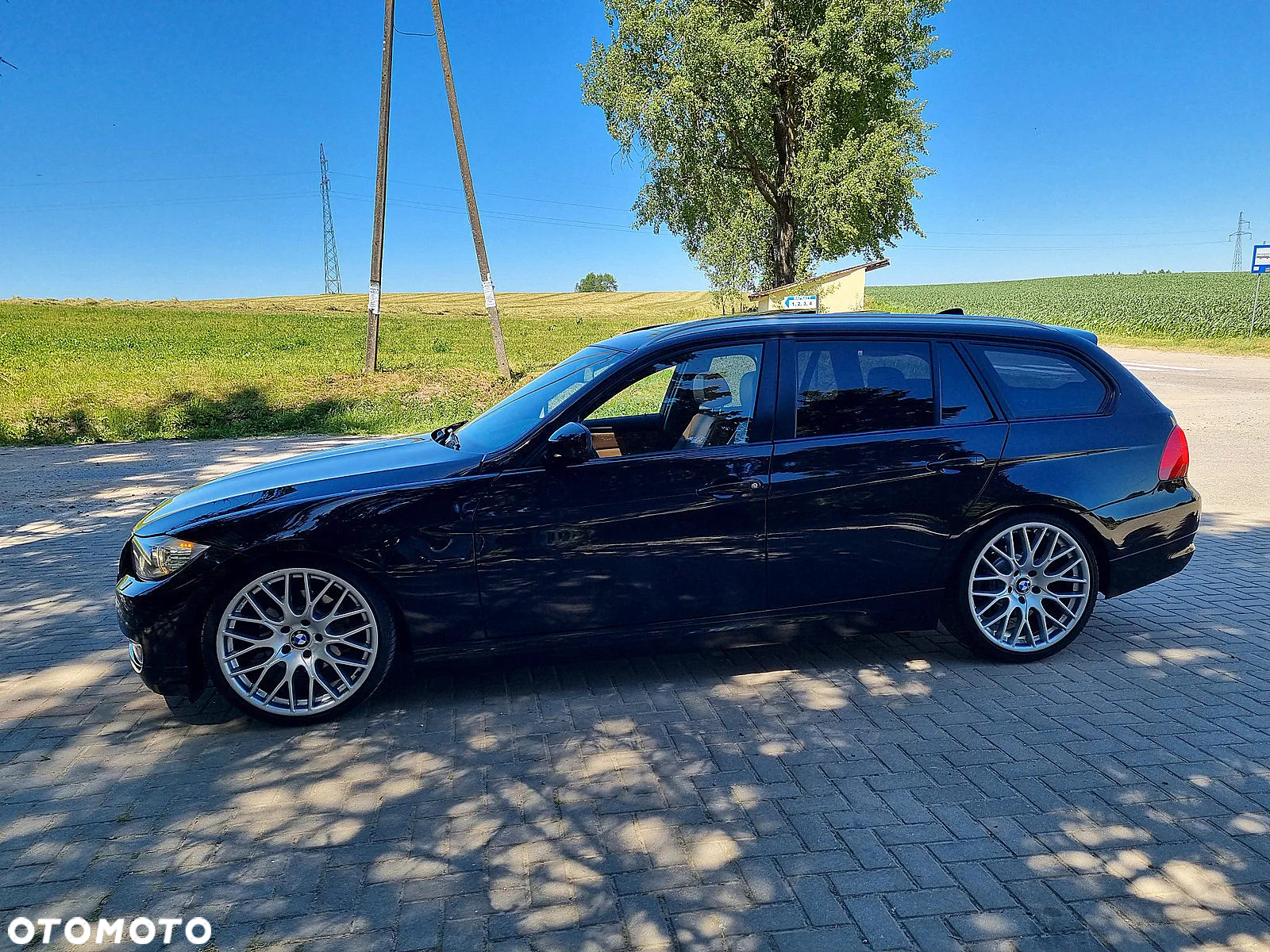 BMW Seria 3 320d Touring Sport-Aut Blue Performance - 2