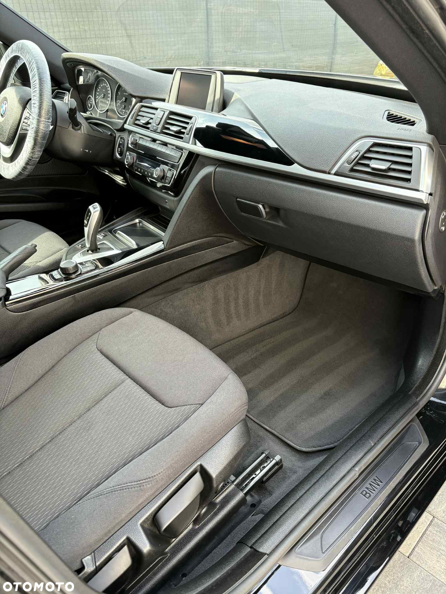 BMW Seria 3 318d Advantage - 7