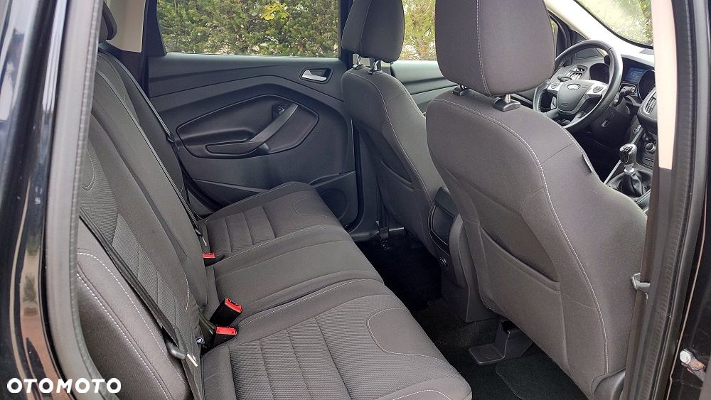 Ford Kuga 2.0 TDCi 2x4 Trend - 28
