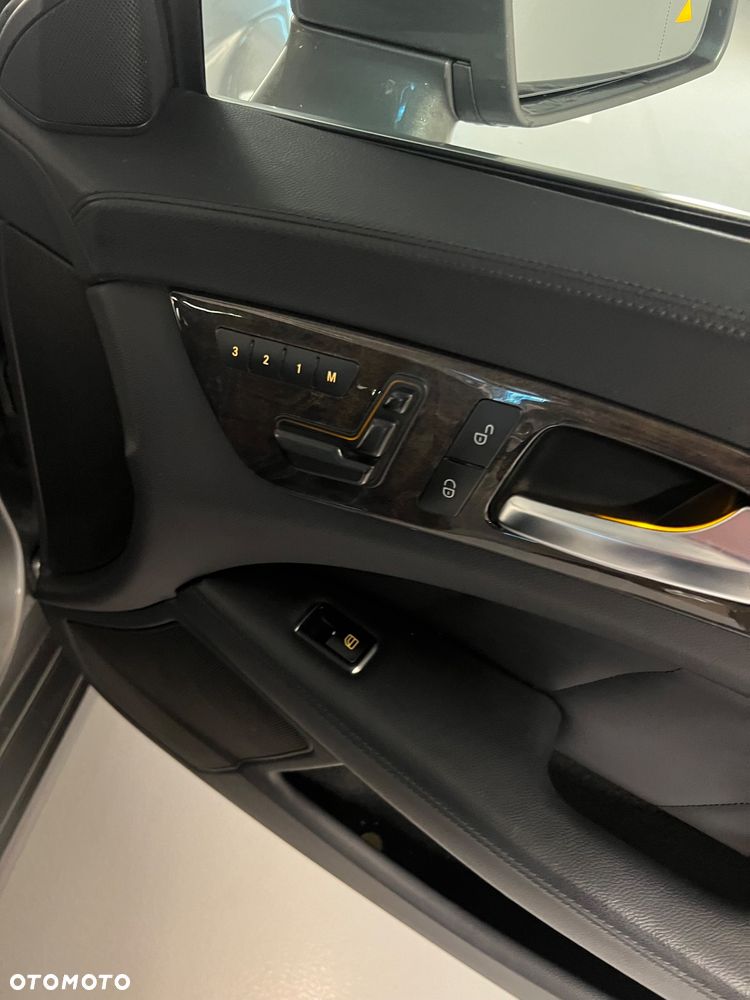 Mercedes-Benz CLS 350 CDI DPF BlueEFFICIENCY 7G-TRONIC Edition 1 - 30