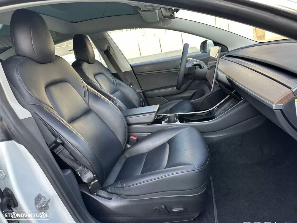 Tesla Model 3 Long-Range Dual Motor AWD - 49