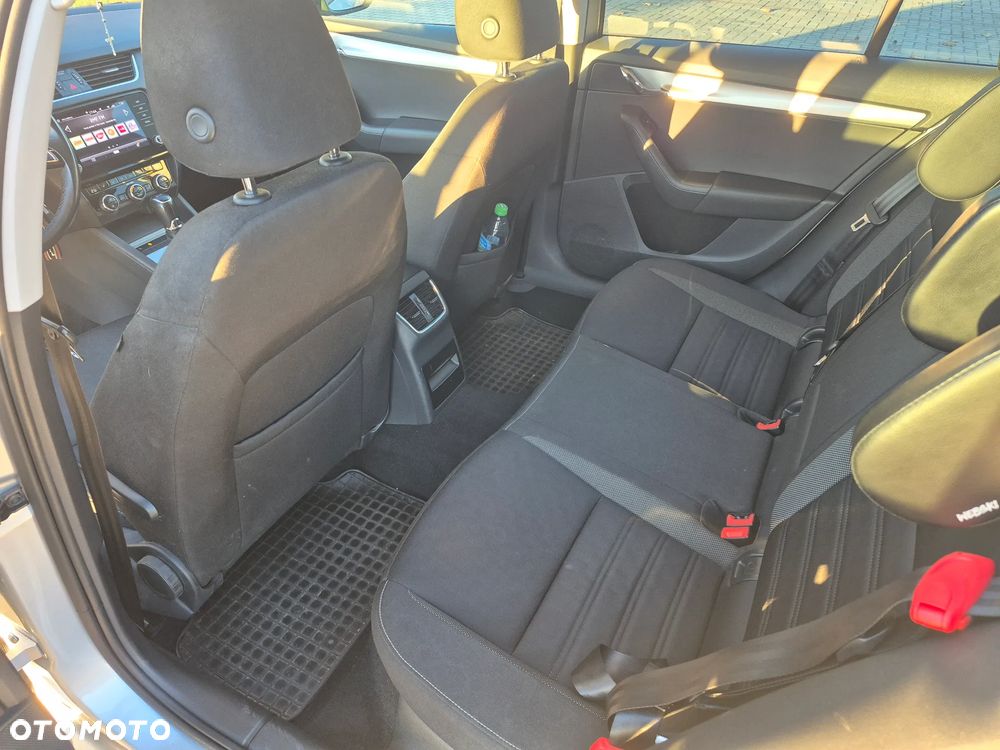 Skoda Octavia 1.6 TDI Ambition DSG - 5