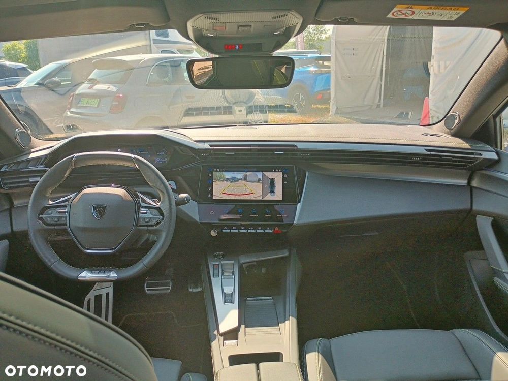 Peugeot 408 1.6 Plug-In Hybrid 225 GT EAT8 - 8