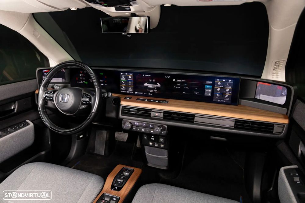 Honda e Advance (17") - 16