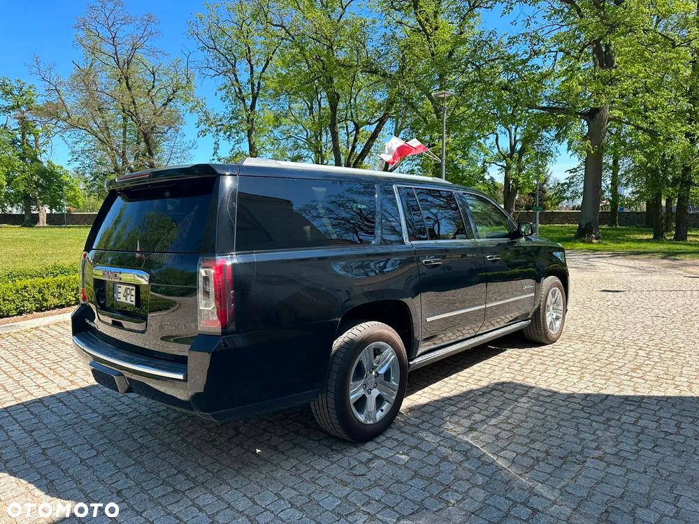 GMC Yukon Denali 6.2 XL - 3