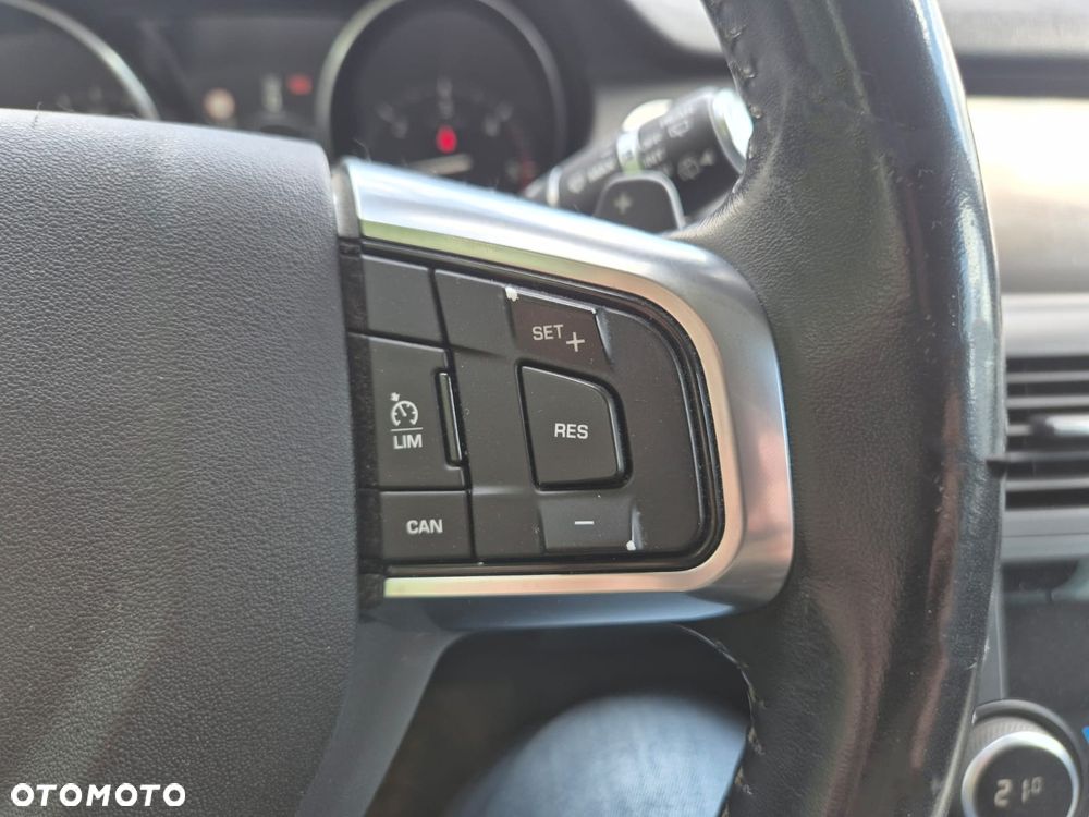 Land Rover Discovery Sport TD4 Pure - 21