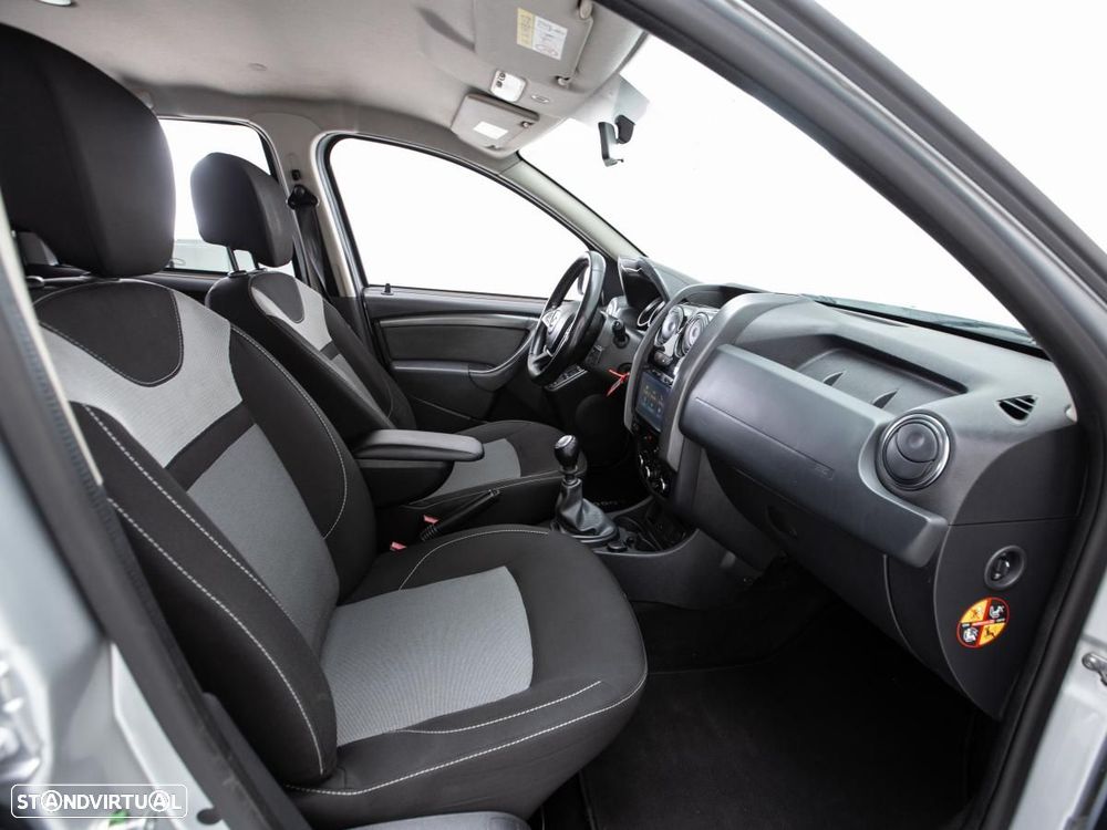 Dacia Duster — fotografia 8