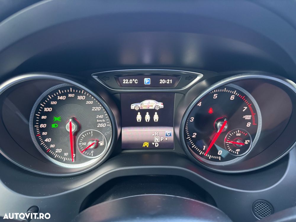 Mercedes-Benz CLA 250 - 18