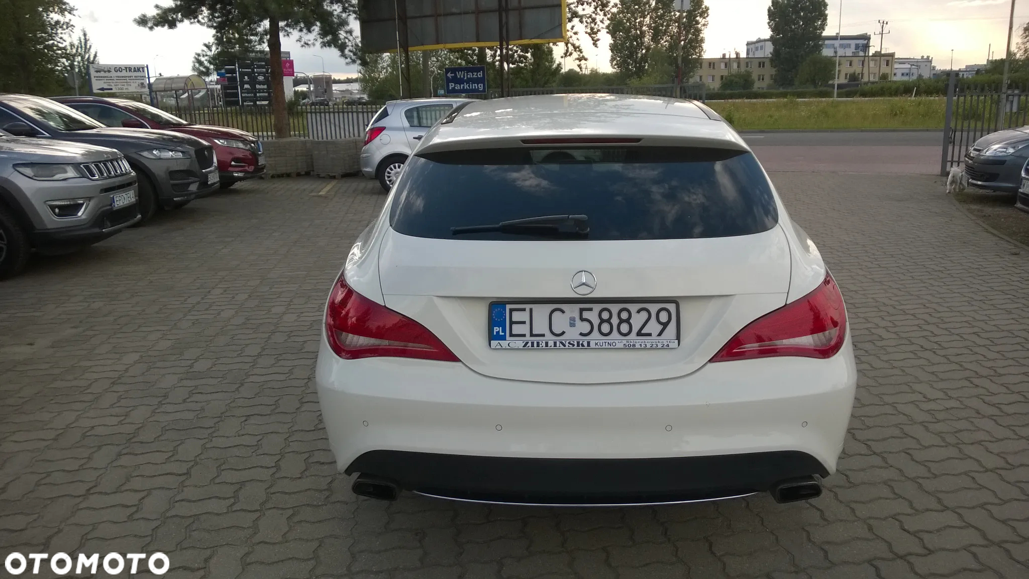 Mercedes-Benz CLA Shooting Brake 200 Peak Edition - 5
