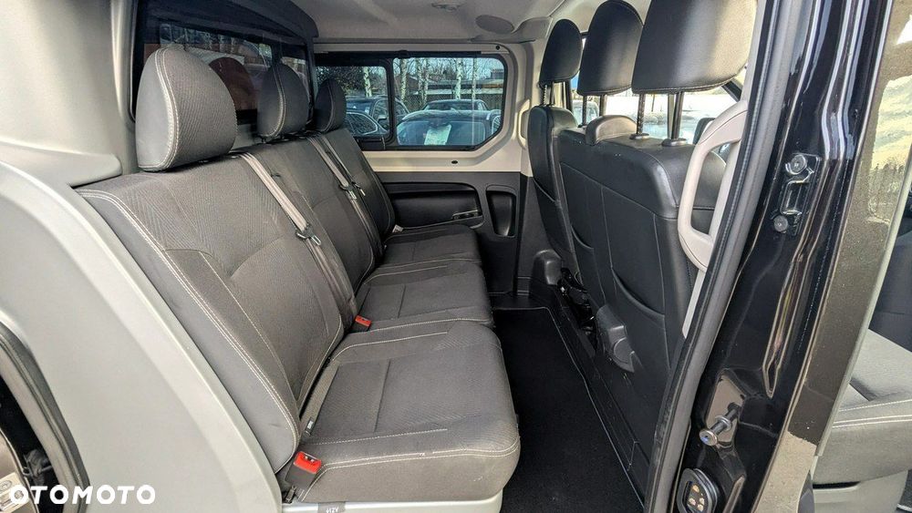 Renault Trafic - 16