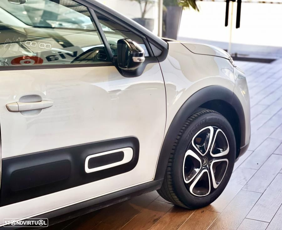 Citroën C3 1.2 PureTech Shine - 7