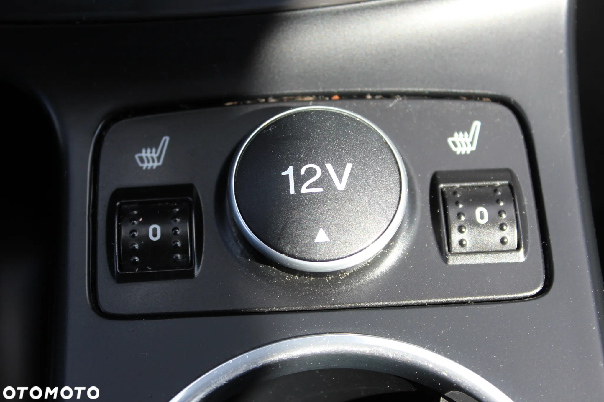 Ford Kuga 2.0 TDCi 4x4 Titanium - 27