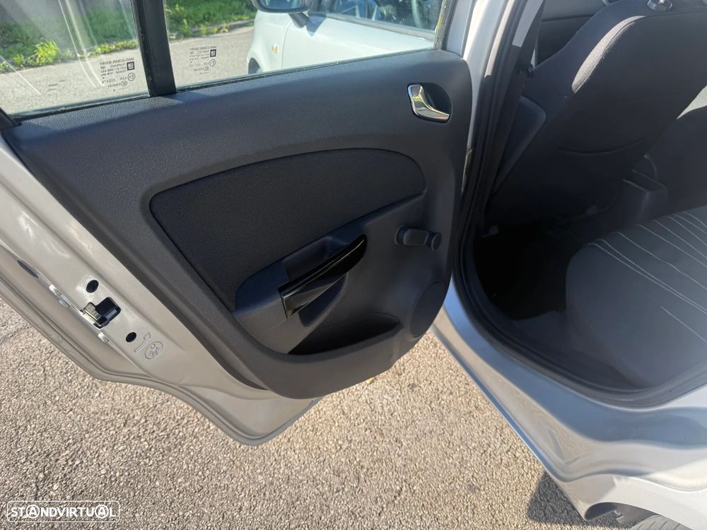 Opel Corsa - 12