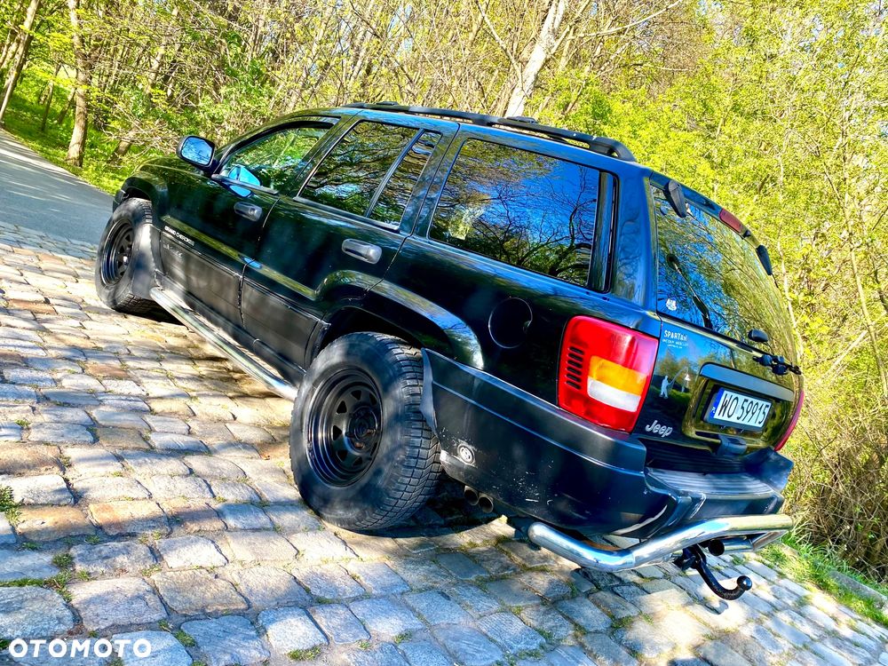 Jeep Grand Cherokee 4.0 Laredo - 11