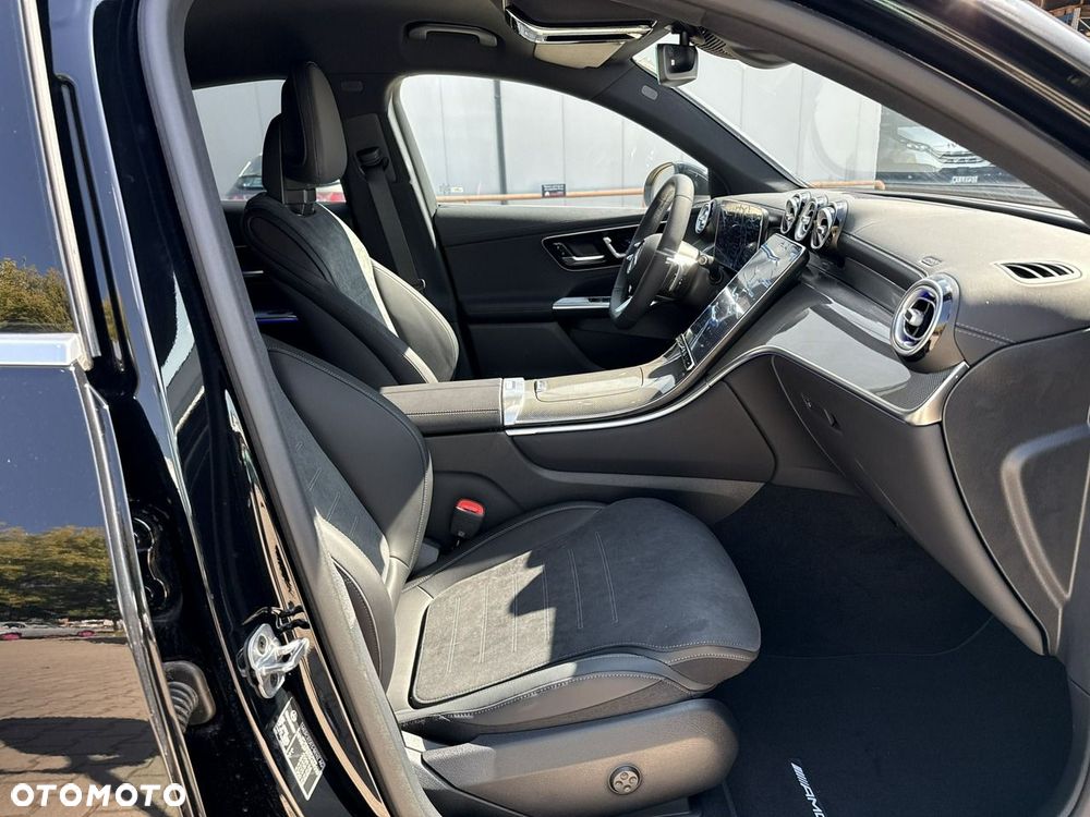 Mercedes-Benz GLC 220 d 4Matic 9G-TRONIC AMG Line Advanced - 21