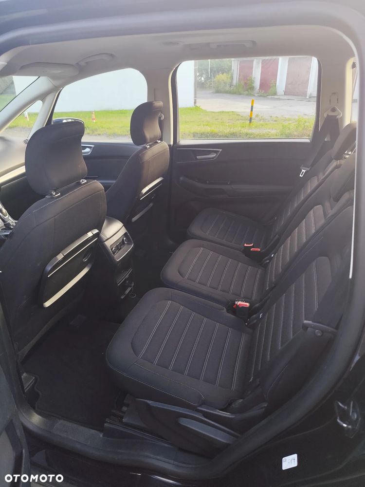 Ford Galaxy - 9