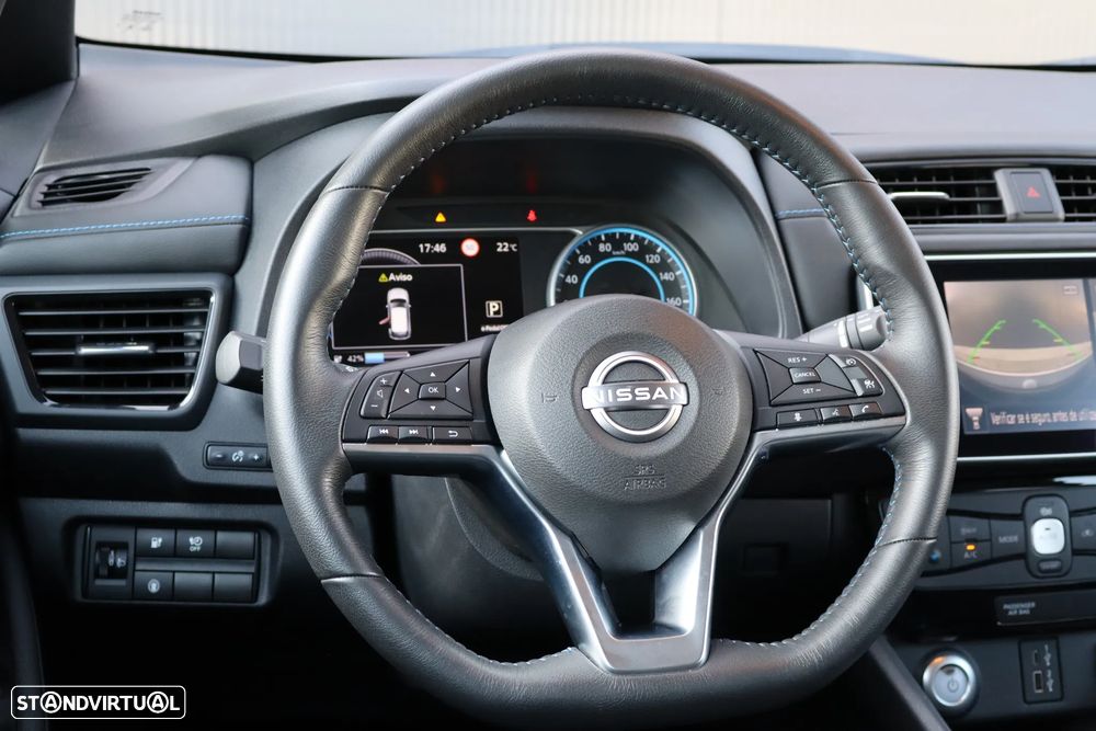 Nissan Leaf N-Connecta - 18