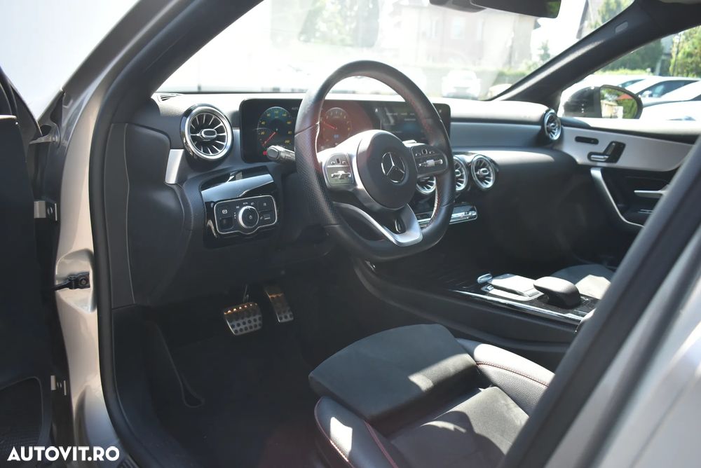 Mercedes-Benz A - 17