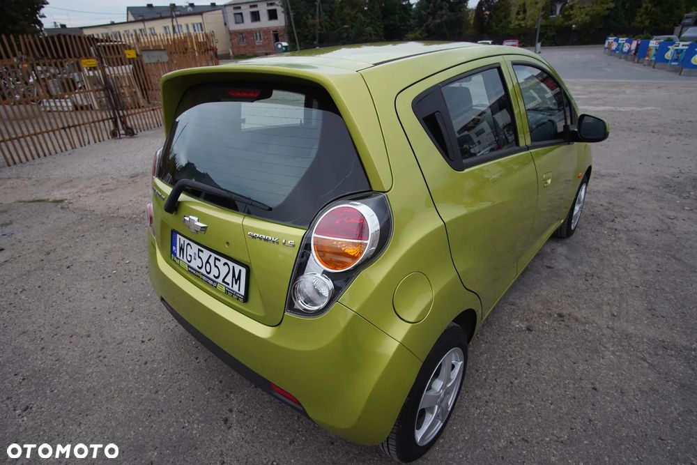 Chevrolet Spark 1.0 EcoLogic LS - 9