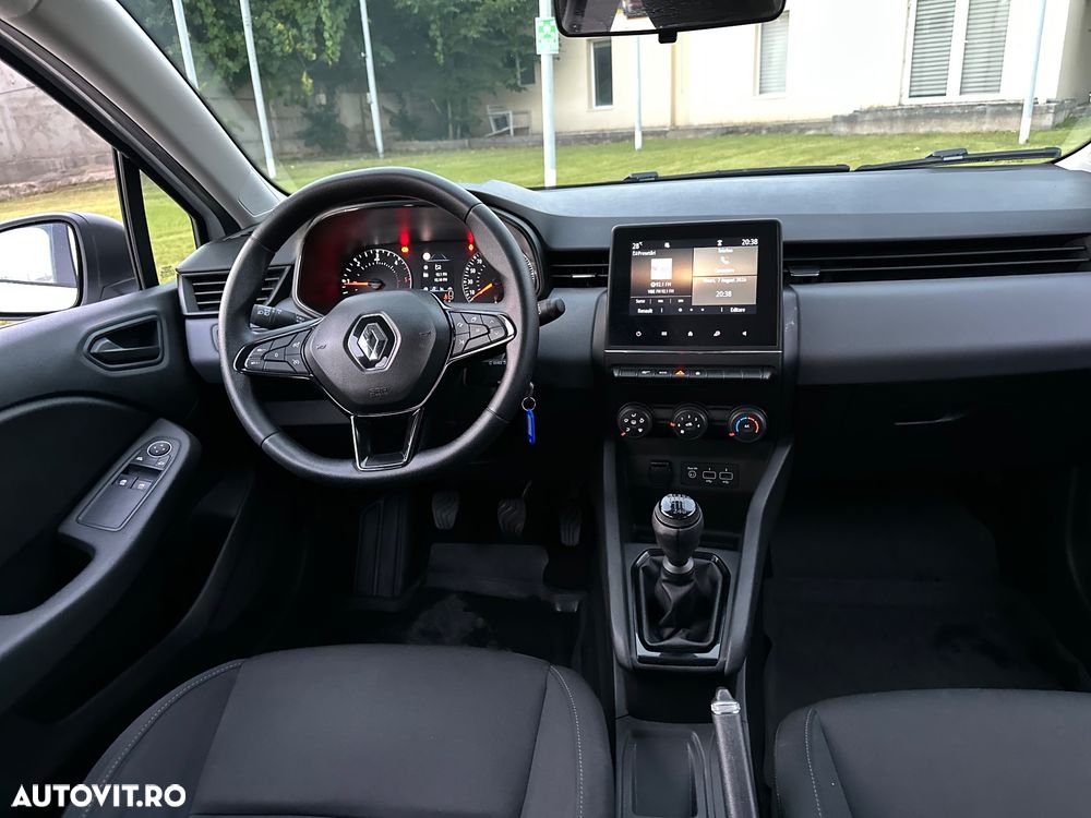 Renault Clio - 7