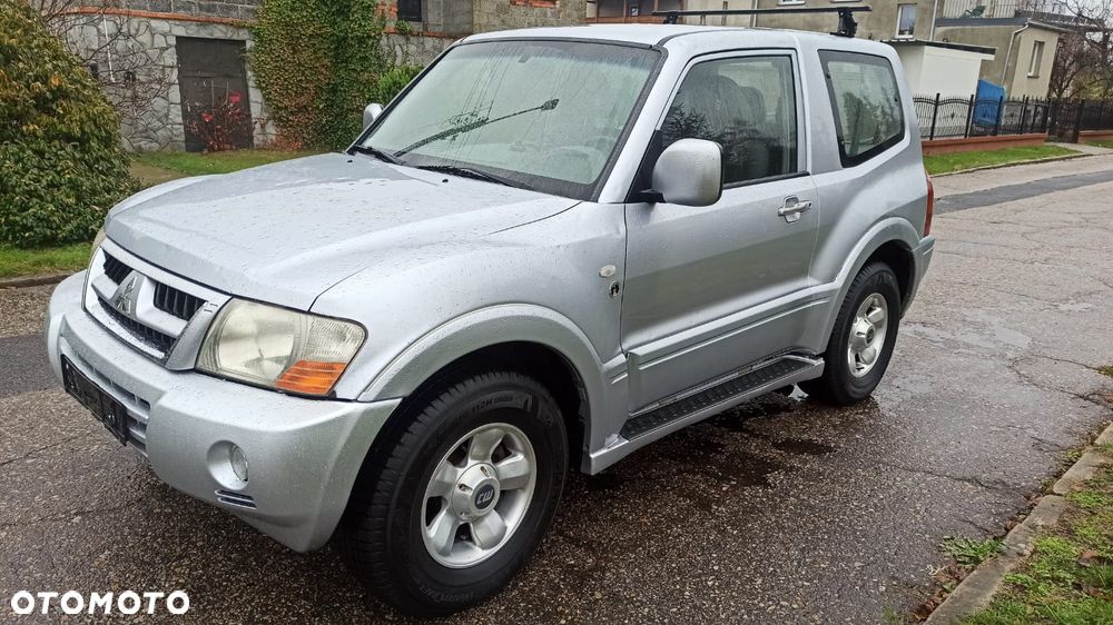 Mitsubishi Pajero 3.2 DI-D Elegance - 2