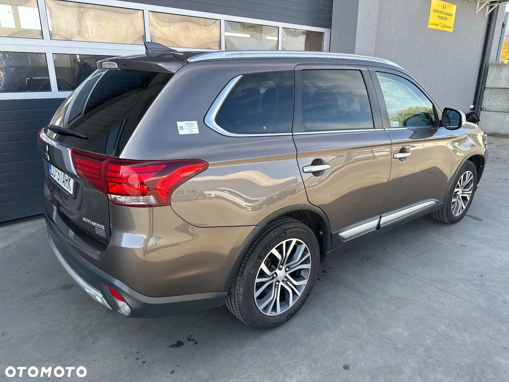 Mitsubishi Outlander 2.0 City Style 2WD - 1
