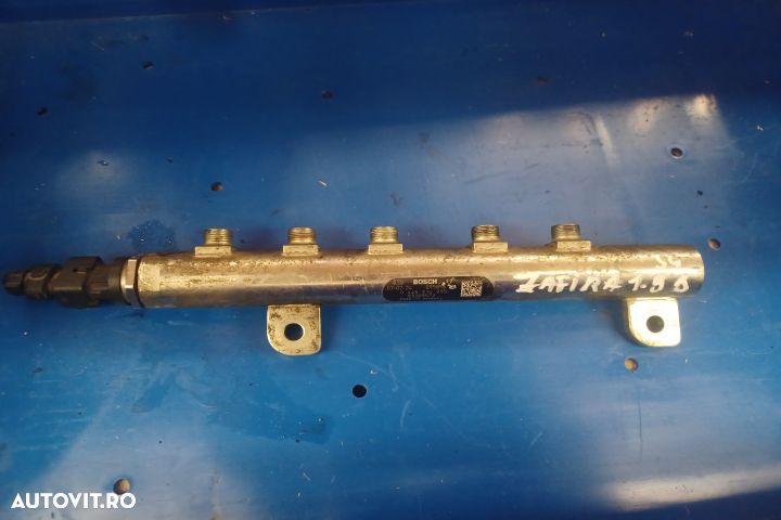 Rampa injectoare 0445214095 55209572 Opel Zafira B [2005 - 2010] Mini - 2