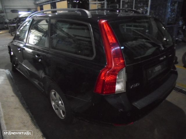 Carro MOT: D4164T VOLVO V50 2008 1.6D 110CV 5P PRETO DIESEL - 4