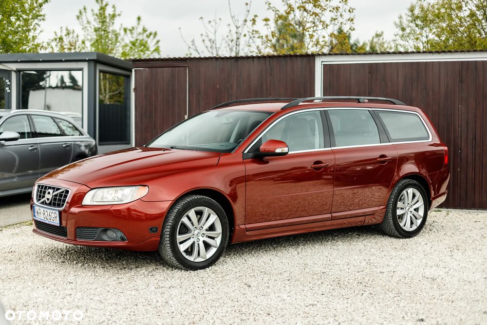 Volvo V70 2.5T Summum - 13