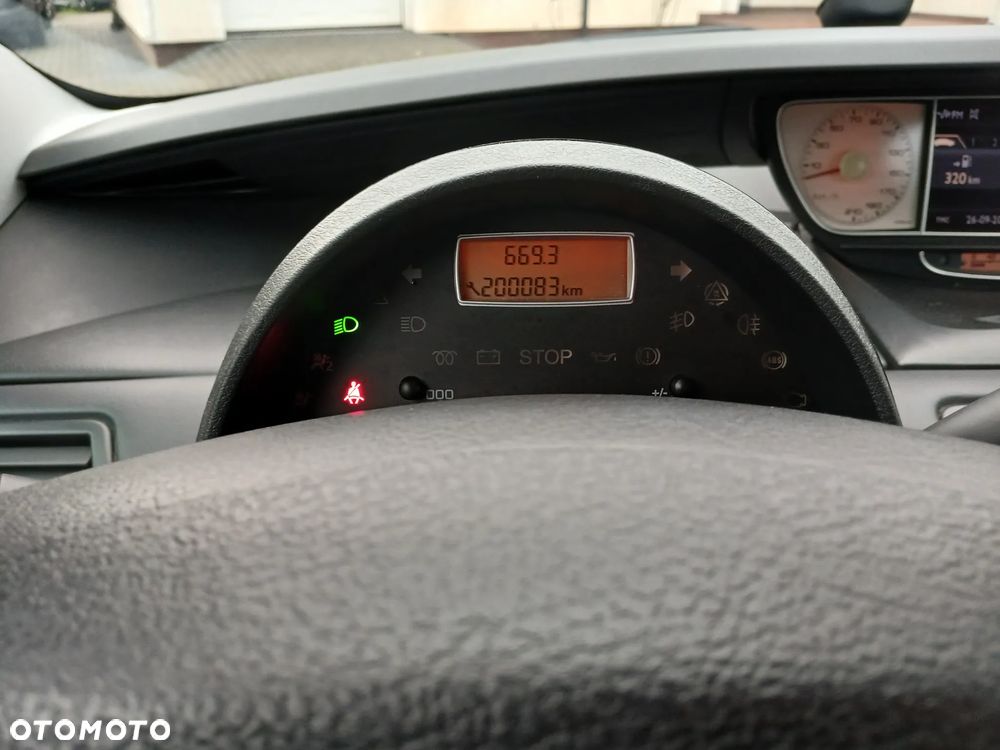 Peugeot 807 2.0 HDi Premium - 29