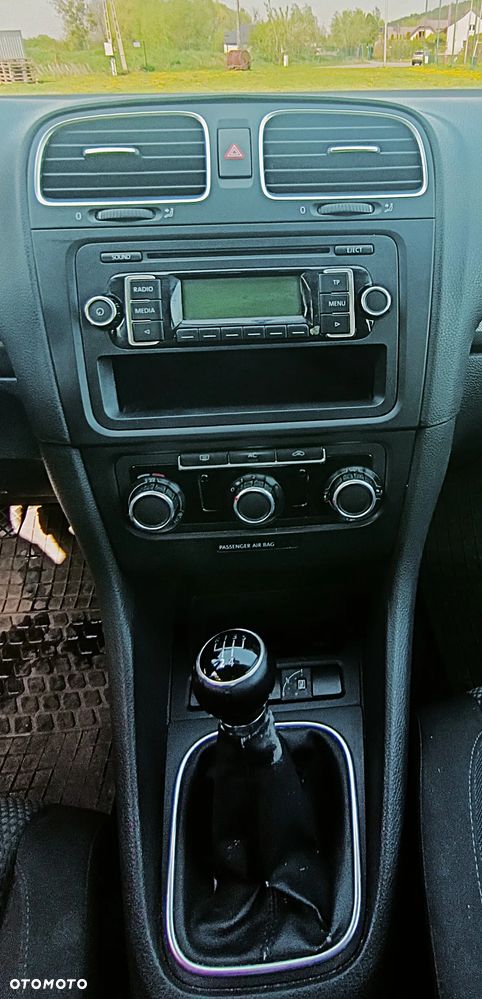 Volkswagen Golf - 19