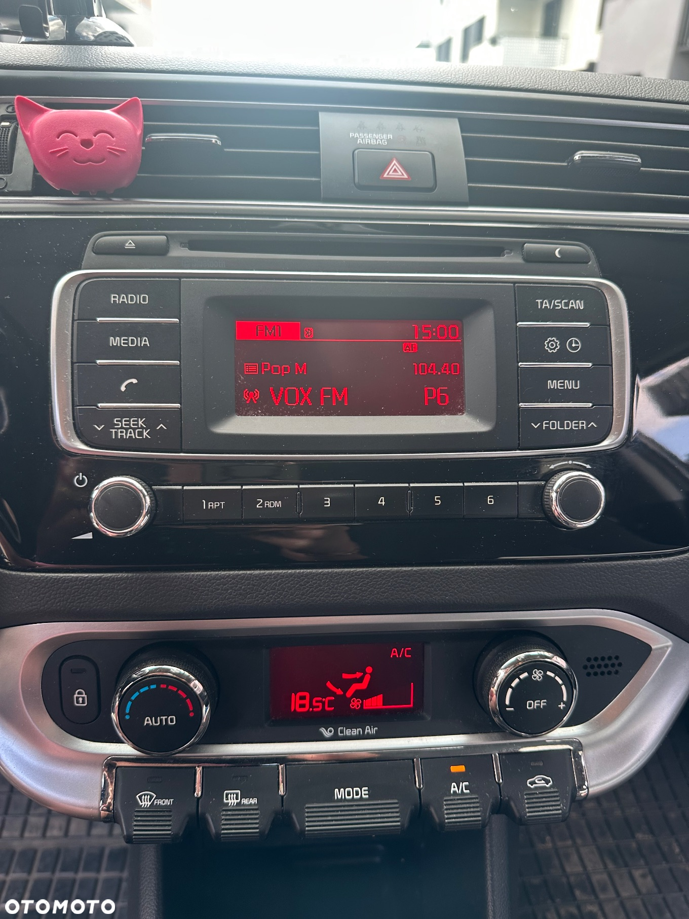 Kia Rio - 7