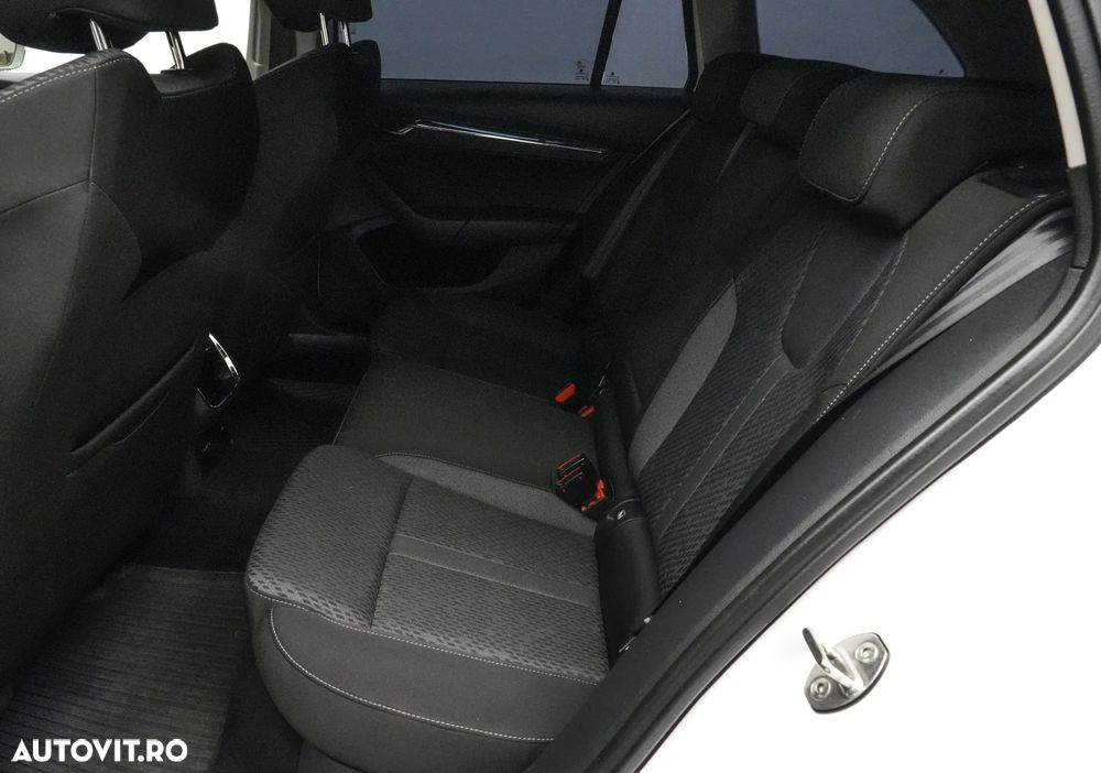 Skoda Octavia 2.0 TDI DSG 4X4 Scout - 15