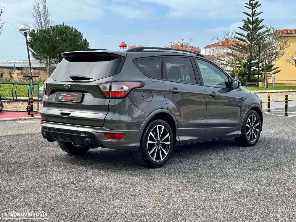 Ford Kuga 1.5 TDCi ST-Line Limited Edition - 26