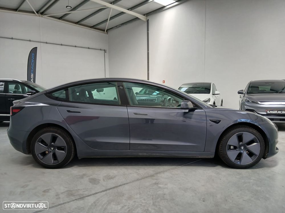 Tesla Model 3 Long Range Tração Traseira - 16