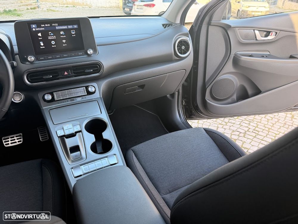 Hyundai Kauai 39 kWh Vanguard - 30