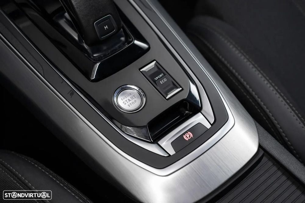 Peugeot 308 SW 1.5 BlueHDi Allure Pack EAT8 - 26