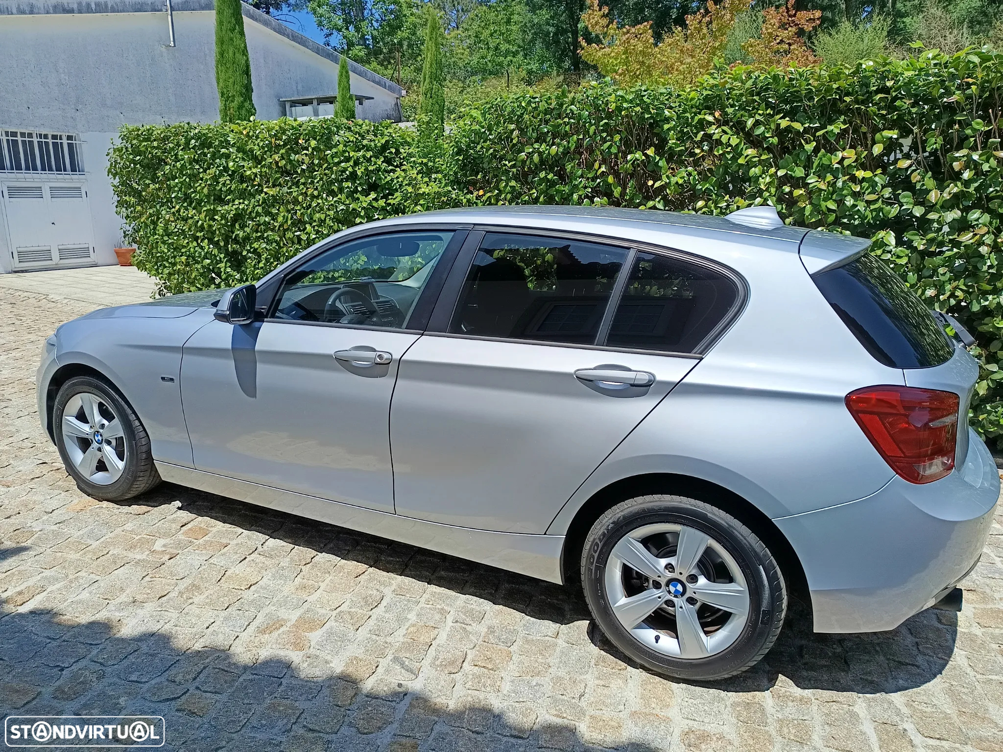 BMW 116 d Line Sport - 2