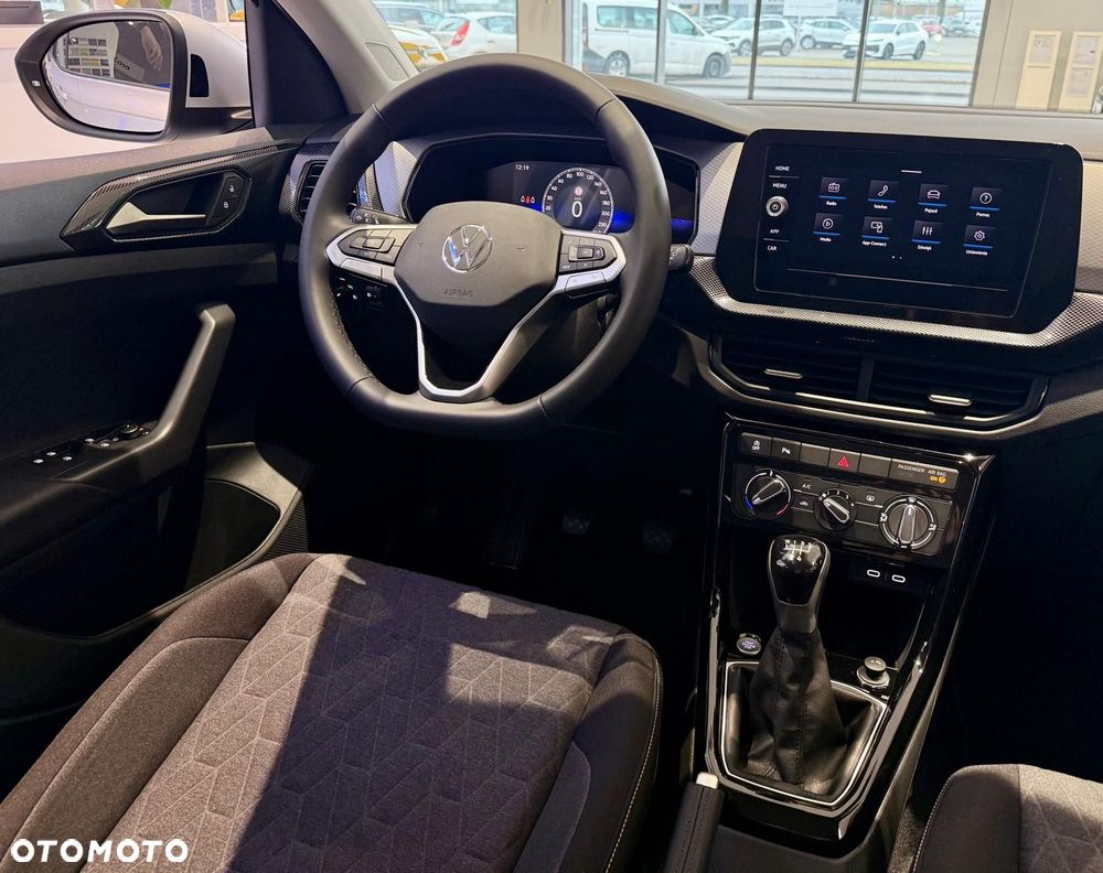 Volkswagen T-Cross - 13