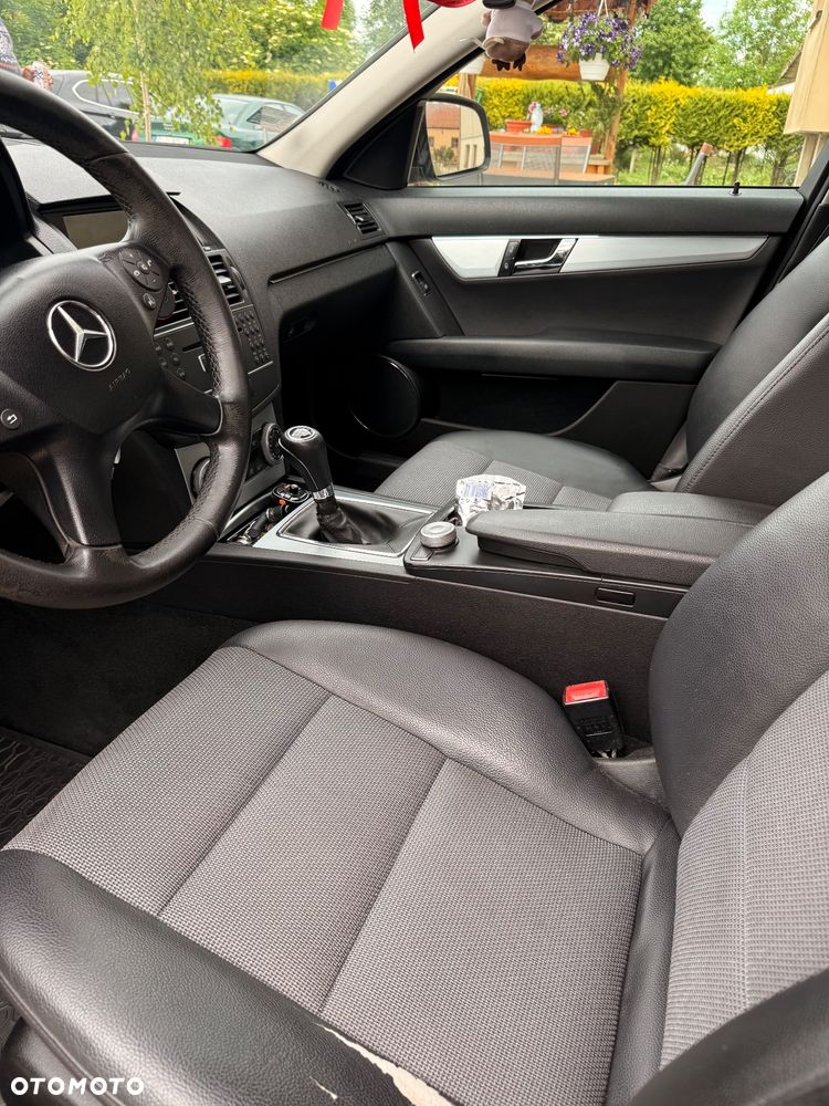 Mercedes-Benz Klasa C 200 CDI Avantgarde - 11