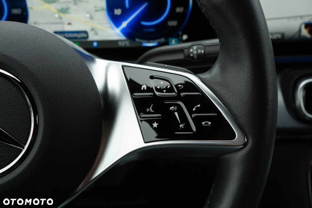 Mercedes-Benz EQV 300 90kWh - 29