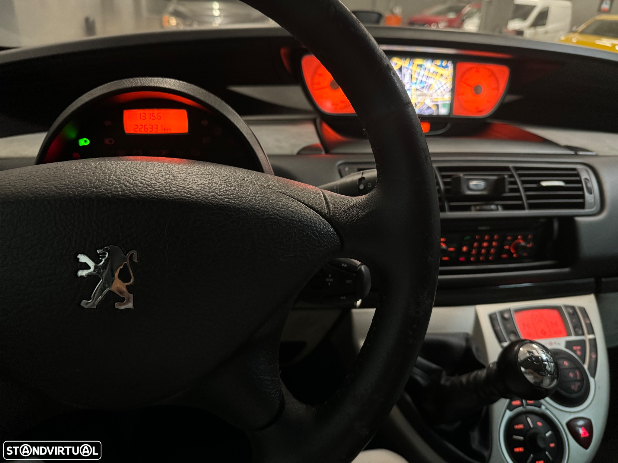 Peugeot 807 2.0 HDi Navteq - 16