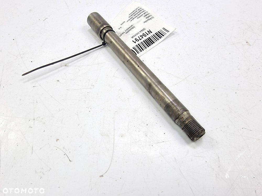 Ośka tył motor Triumph Street Triple 765 RS 2020r. - 2