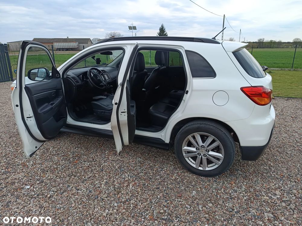 Mitsubishi ASX 1.8 DI-D 2WD Instyle - 10