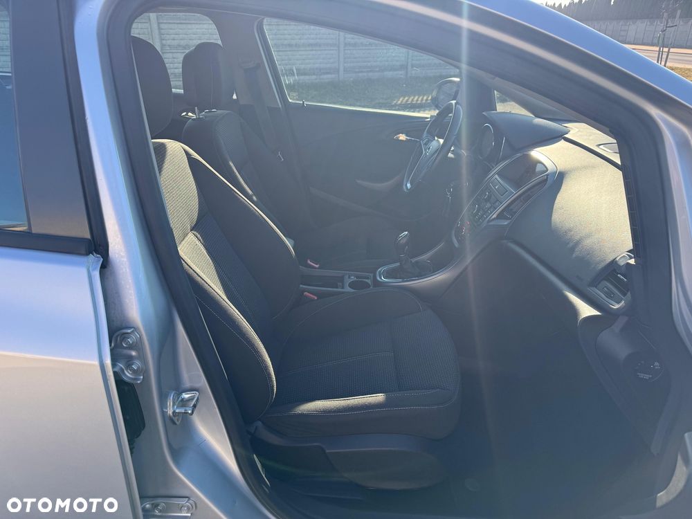 Opel Astra - 27