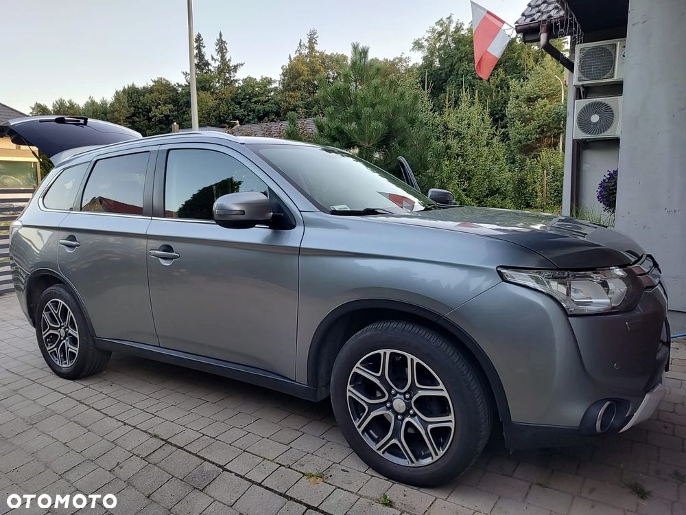 Mitsubishi Outlander 2.2 DID Intense + 4WD - 12