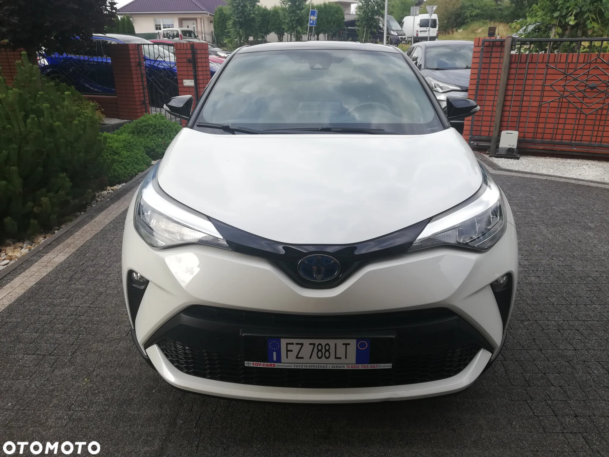 Toyota C-HR - 3