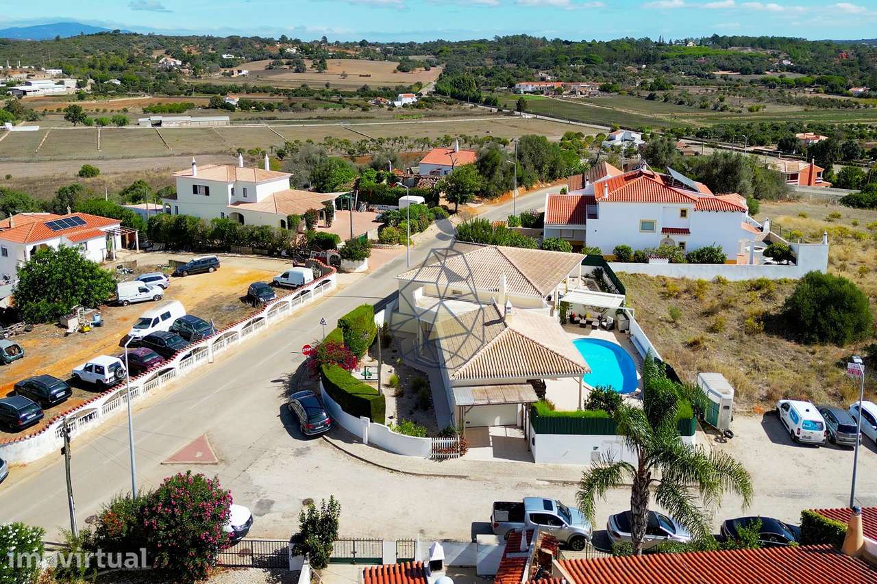 Moradia T4 com Piscina no Sargaçal - Lagos - Grande imagem: 3/60