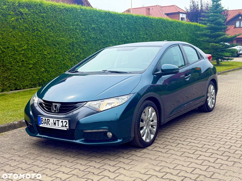 Honda Civic 1.8 Executive Navi - 2