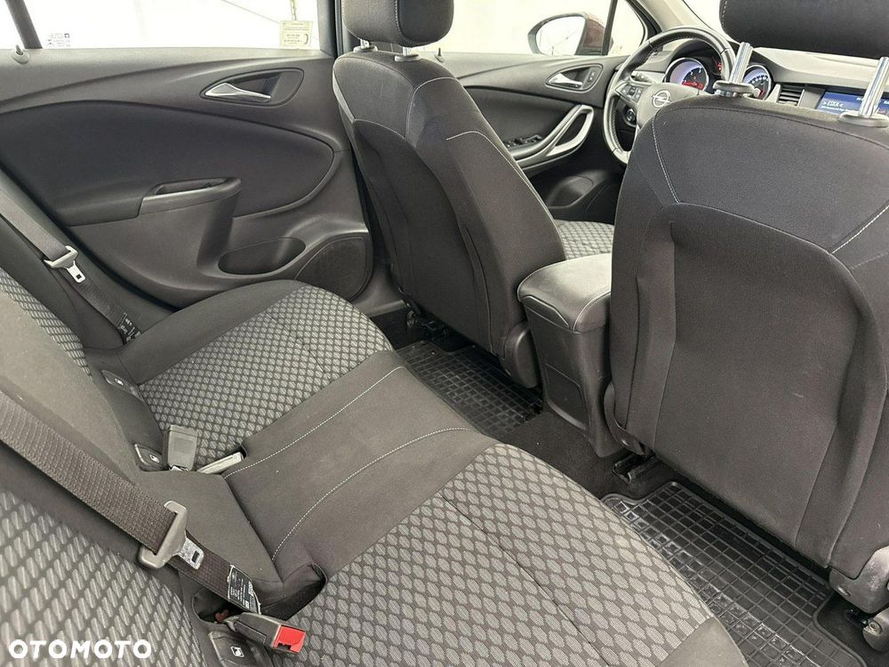 Opel Astra - 22